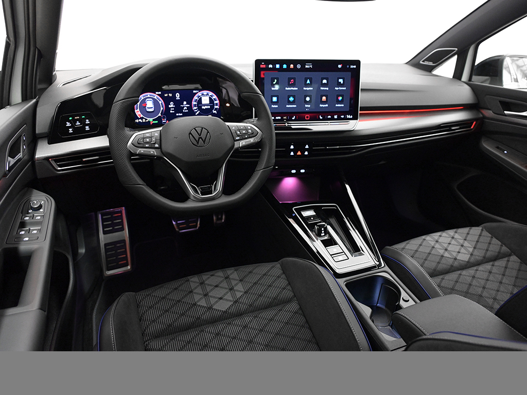 Volkswagen Golf 1.5 eTSI R-LINE DSG BLACKSTYLE HARMANKARDON AHK MATRIXLED CAM LM18