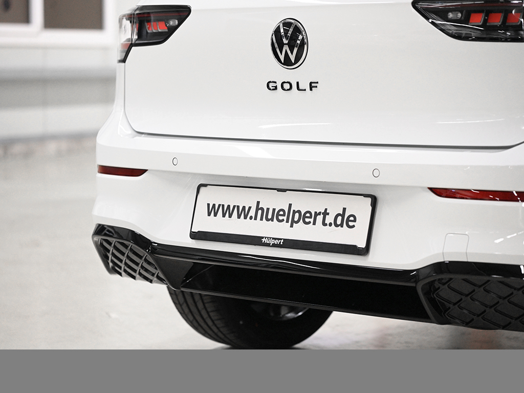 Volkswagen Golf 1.5 eTSI R-LINE DSG BLACKSTYLE HARMANKARDON AHK MATRIXLED CAM LM18