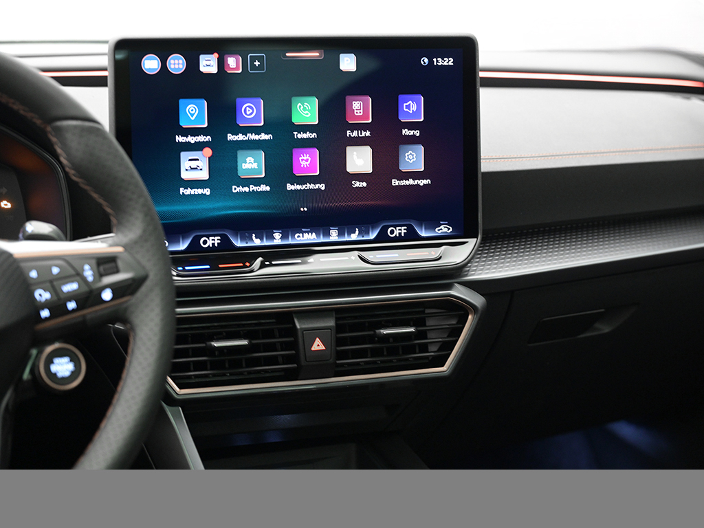 Cupra Formentor 1.5 eTSI PANO SENNHEISER 360°CAM LM18