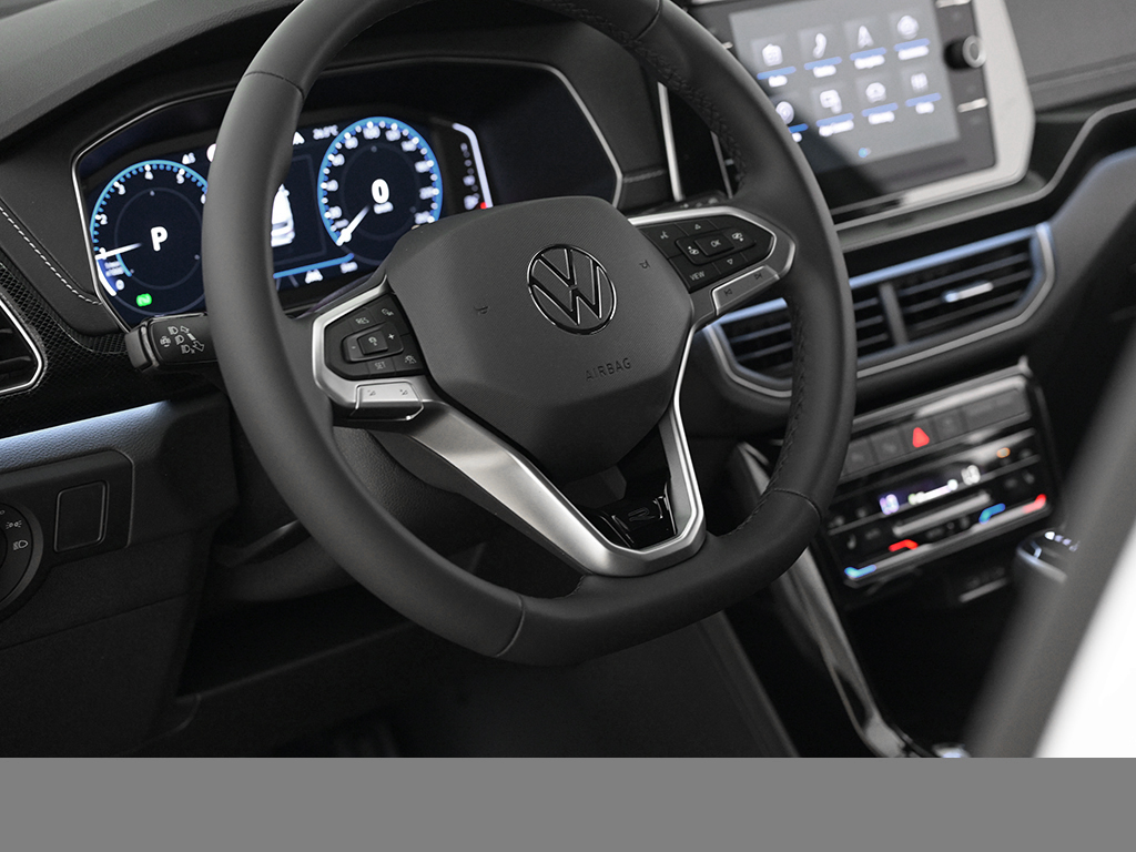 Volkswagen T-Cross 1.0 TSI R-LINE DSG BLACKSTYLE AHK NAVI CAM LM18