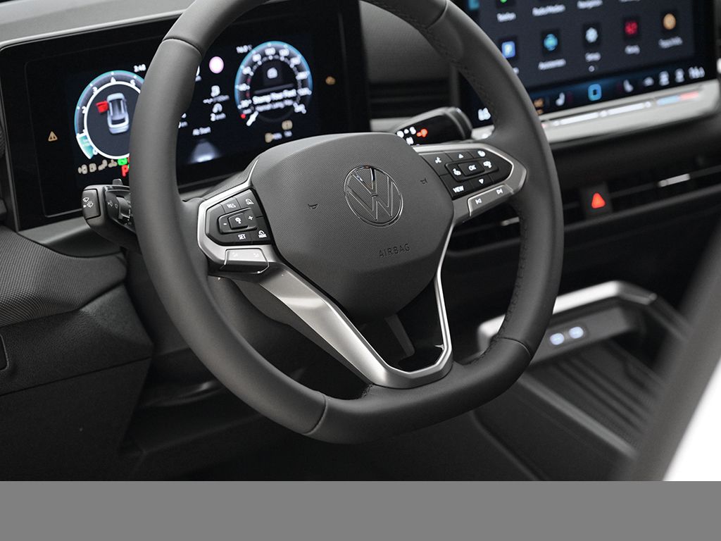 Volkswagen T-Roc 1.5 eTSI LIFE DSG AHK ALLWETTERREIFEN CAM ACC