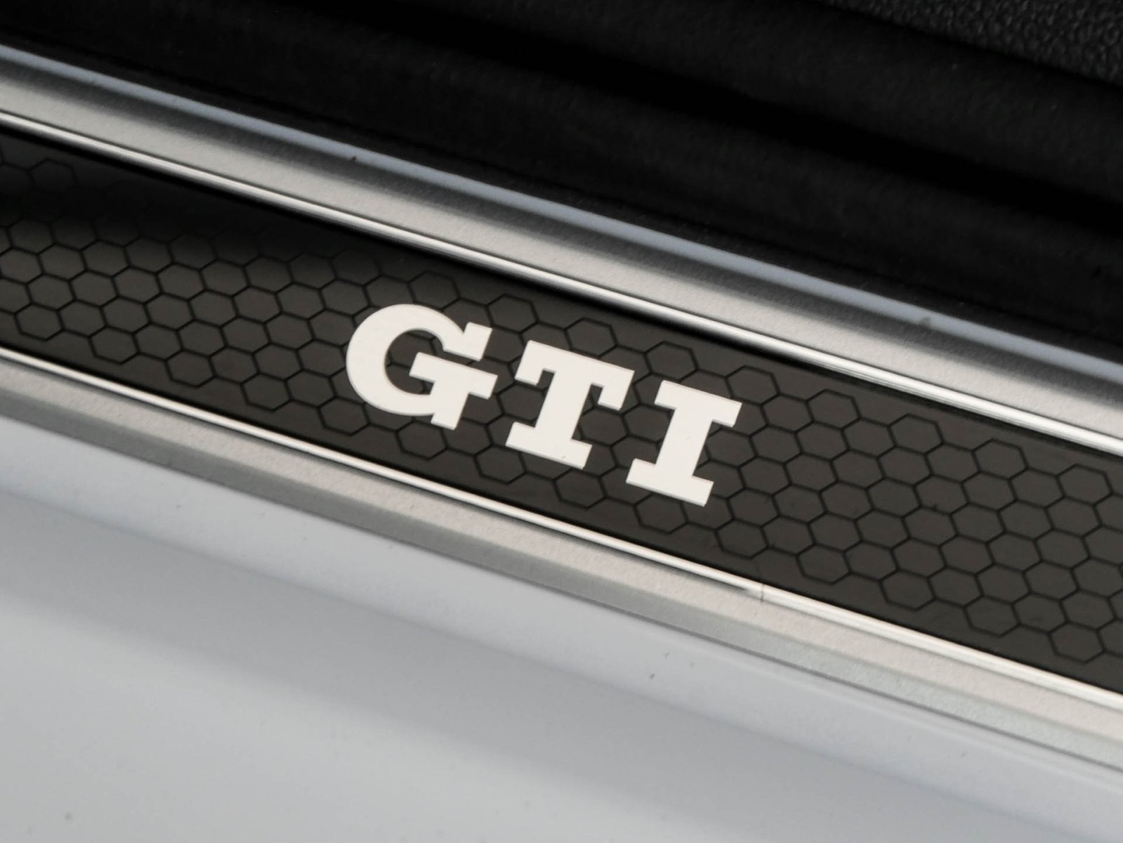Volkswagen Polo 2.0 GTI BEATS LM18 CARPLAY SITZHEIZUNG