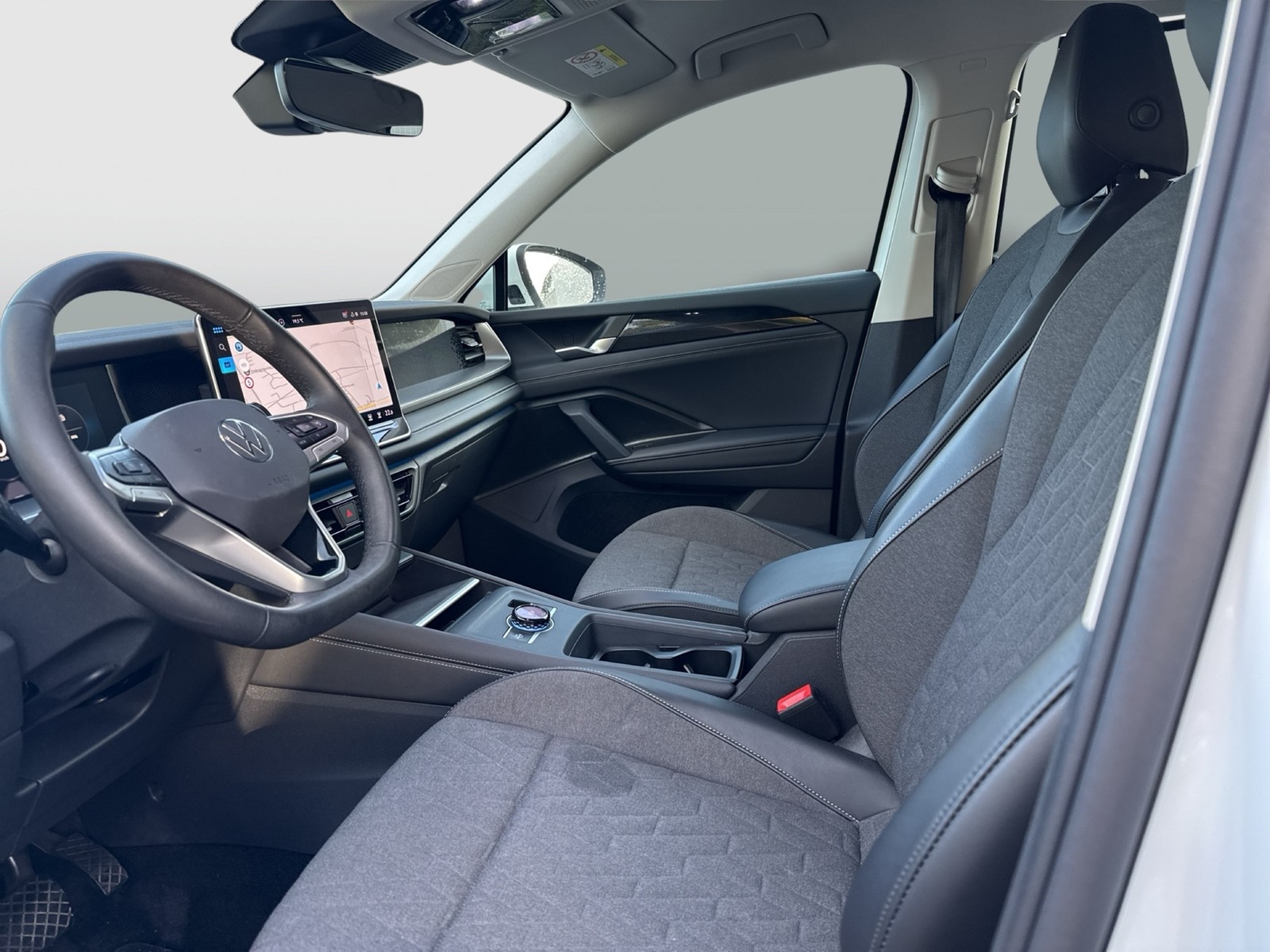 Volkswagen Tayron 2.0 LIFE CAM ACC EKLAPPE NAVI LM17 SITZHZ