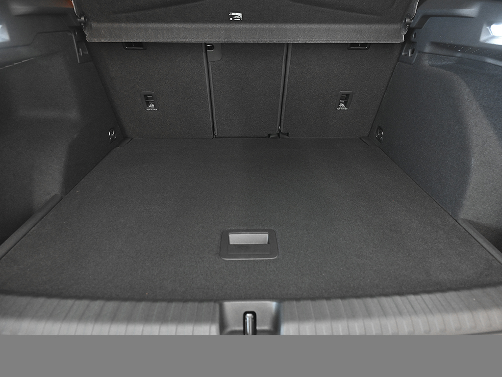Cupra Terramar 2.0 DSG 4DRIVE PANO eKLAPPE KEYLESS