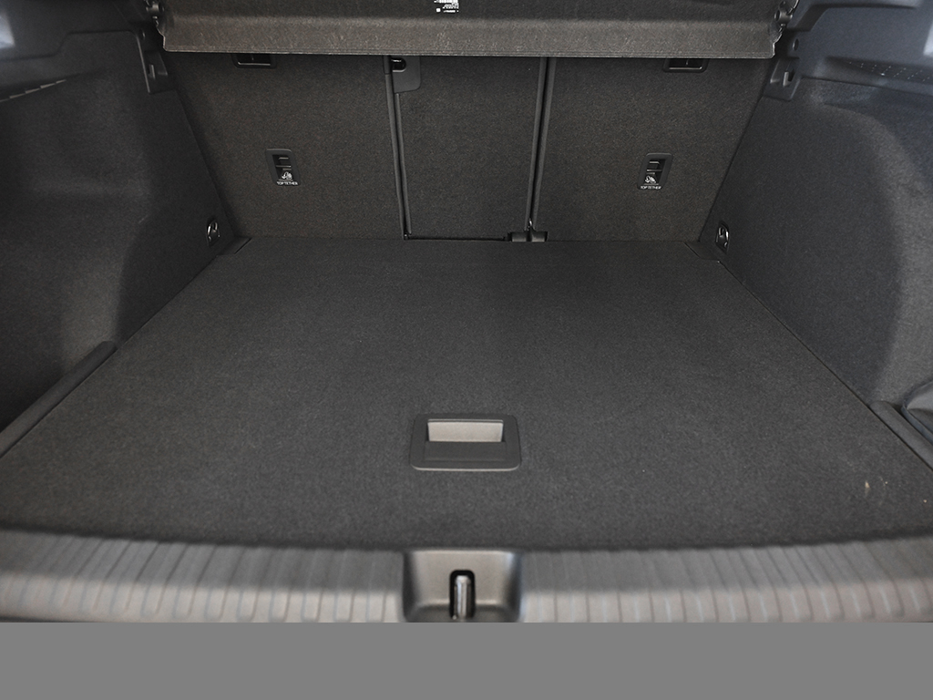 Cupra Terramar 2.0 DSG 4DRIVE SENNHEISER eSITZE 360CAM