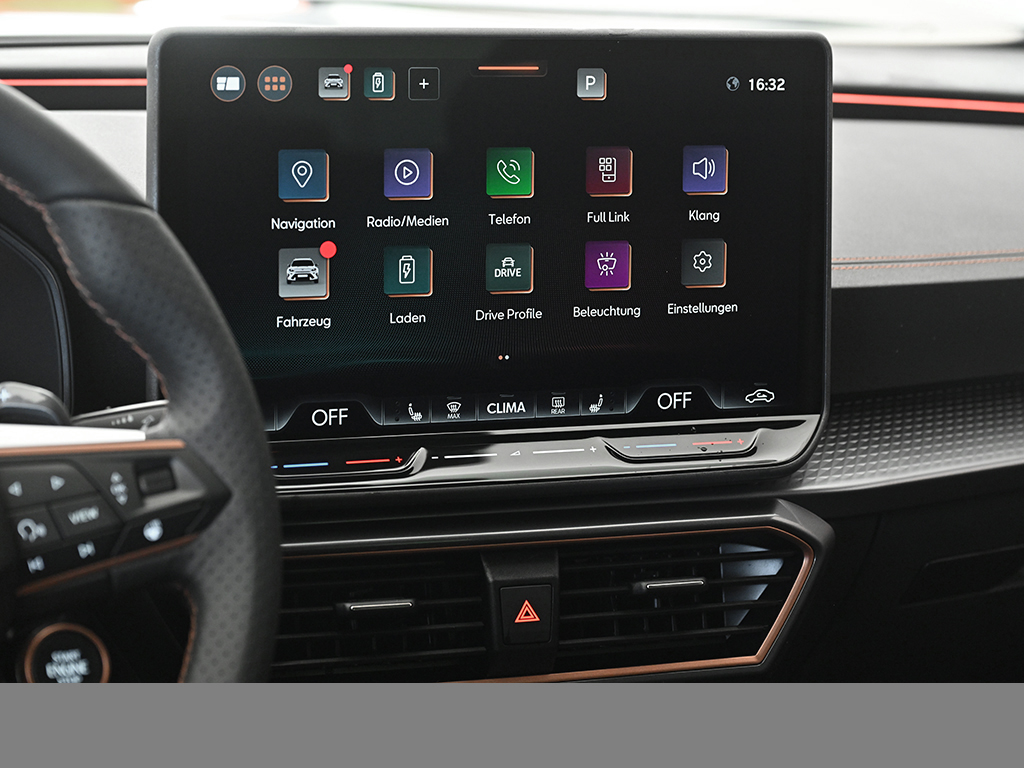 Cupra Formentor eHYBRID VZ AHK MATRIXLED KEYLESS