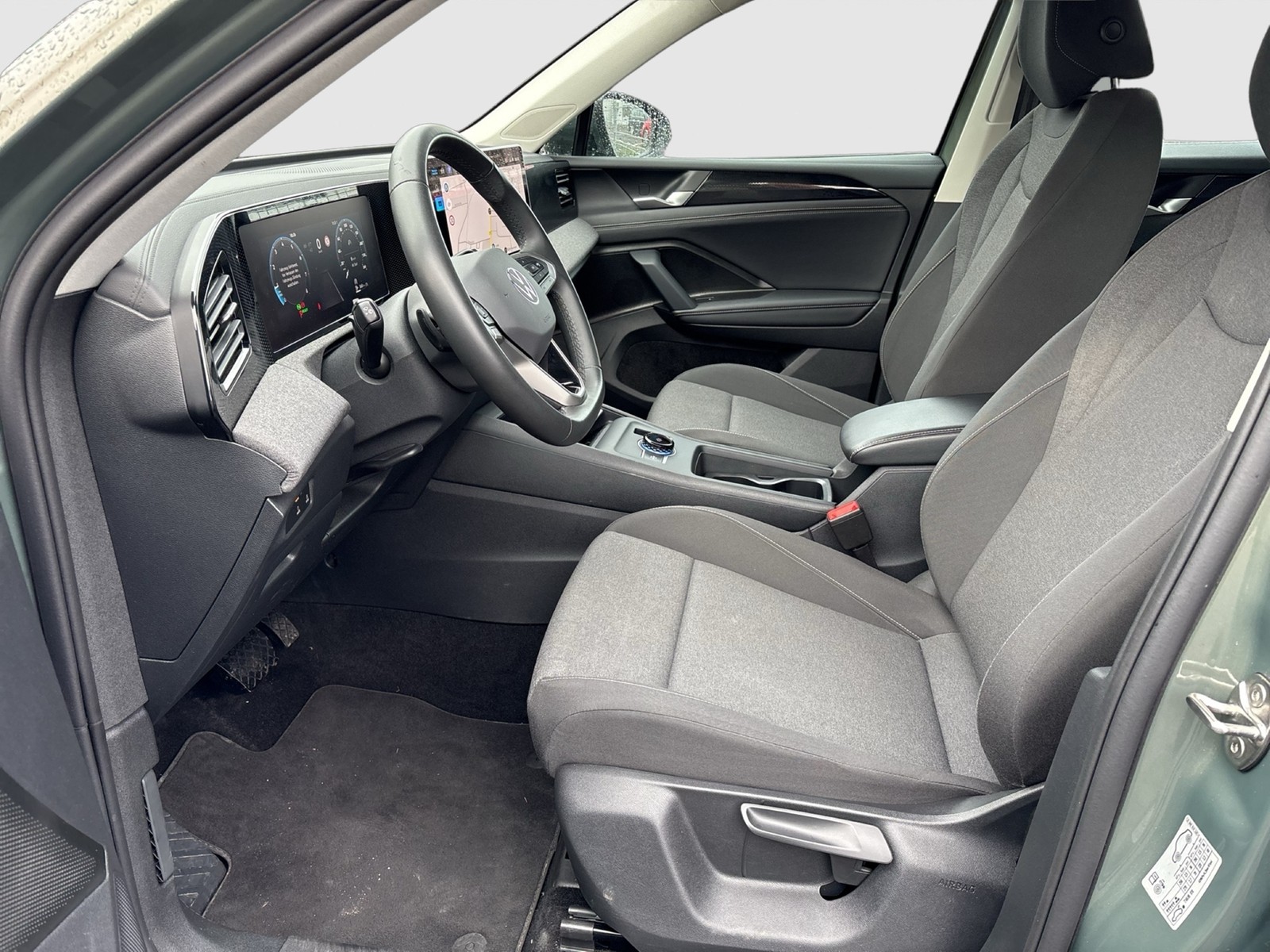 Volkswagen Tiguan 1.5 eTSI AHK CAM NAVI LM17 CARPLAY SITZHZ