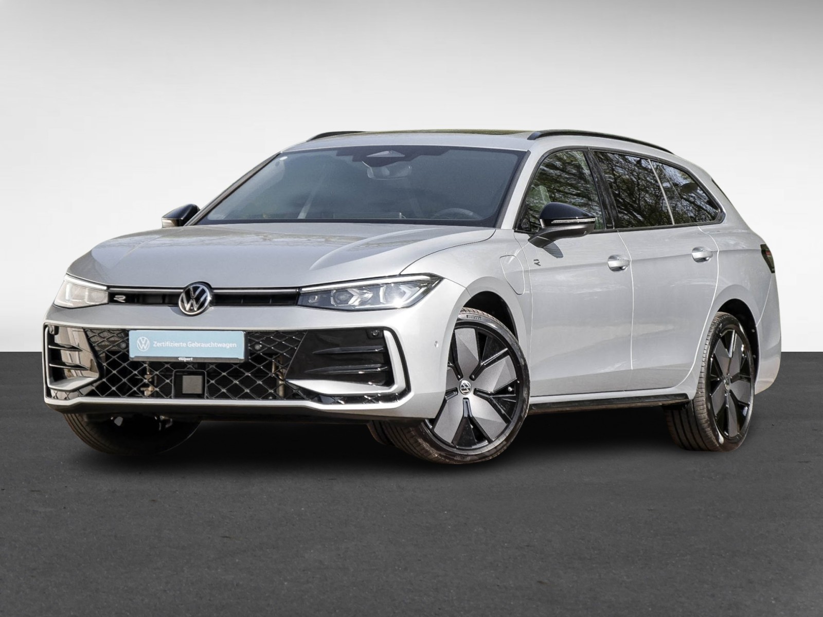 Volkswagen Passat Variant 1.5 eHybrid R-Line NEUES MODELL