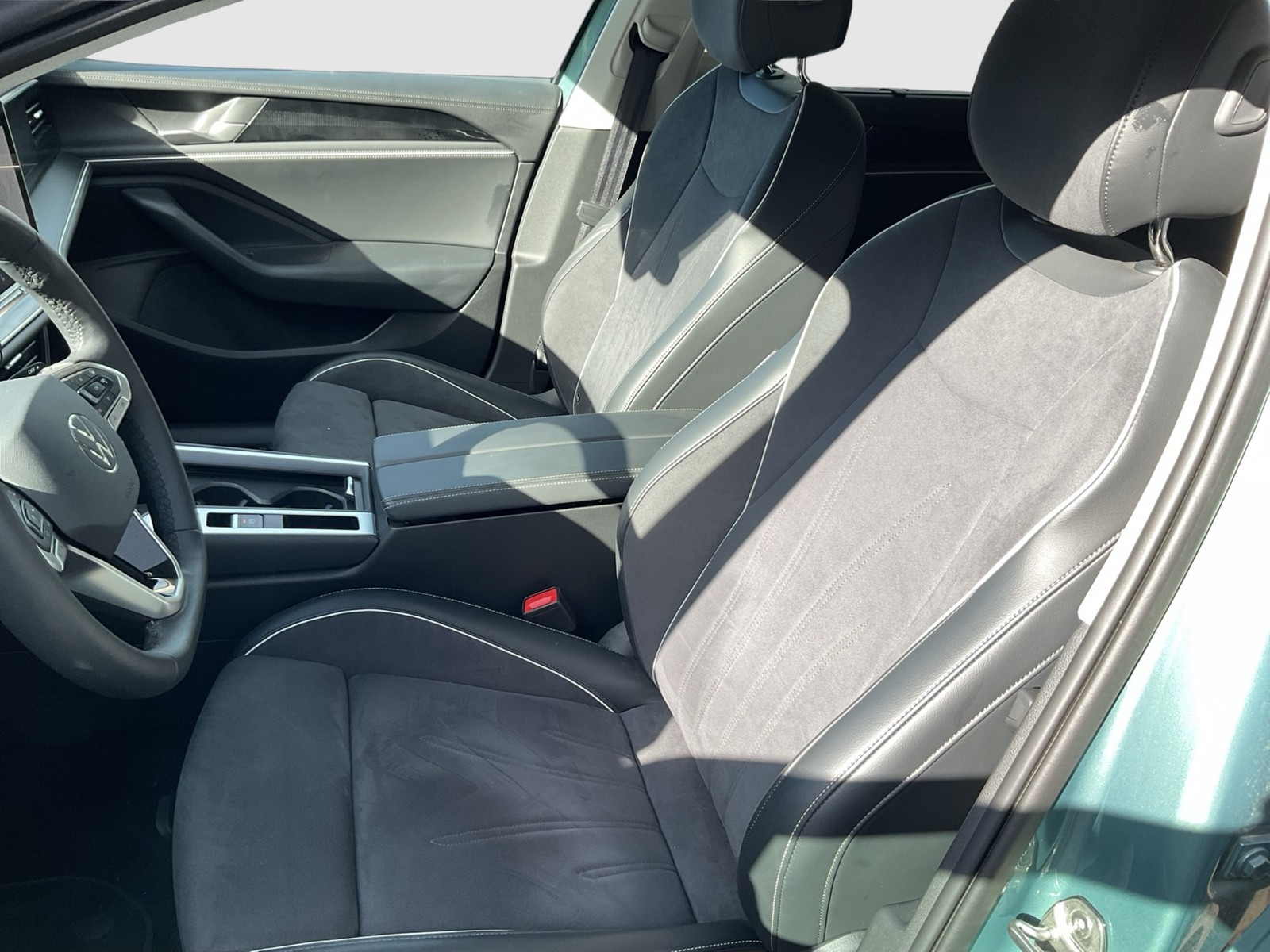 Volkswagen Passat Variant 2.0 BUSINESS CAM ACC EKLAPPE NAVI