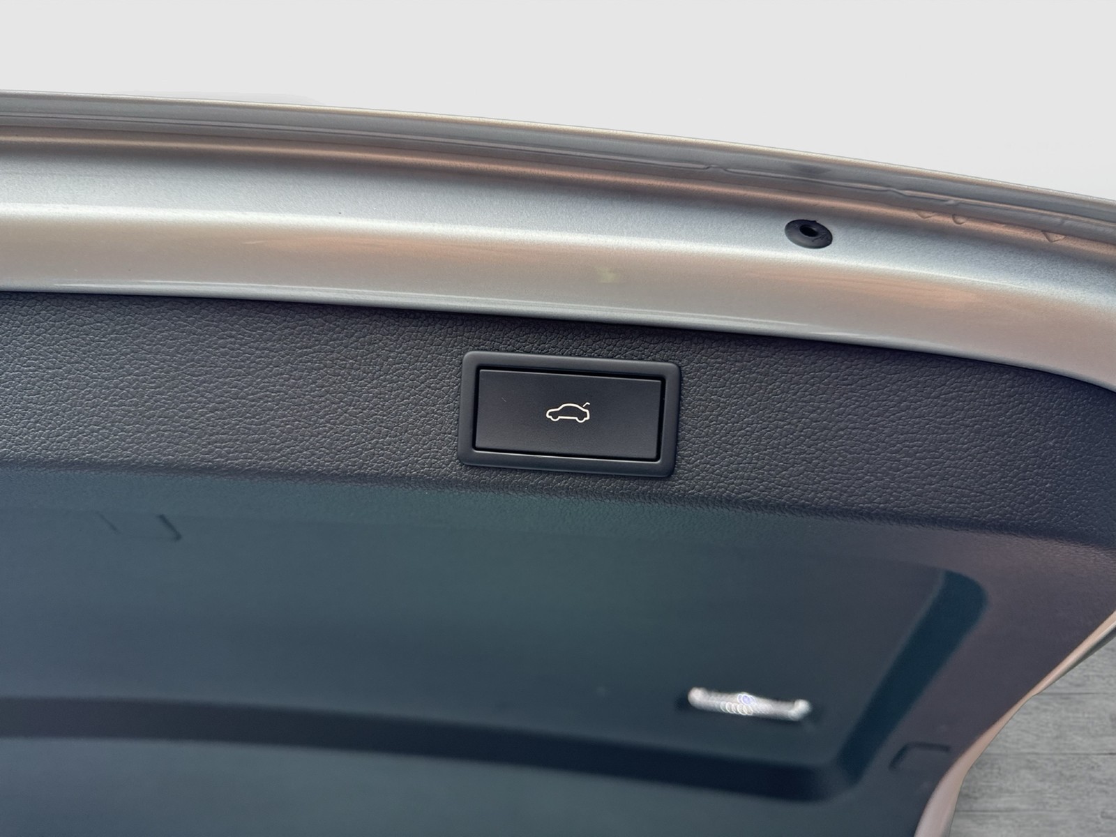 Skoda Superb Combi 2.0 SCOUT 4X4 AHK ACC LM19 MATRIX