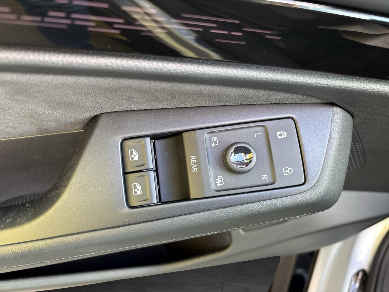 Volkswagen ID.7 GTX 4X4 WÄRMEPUMPE PANO AHK 360CAM ACC LM20