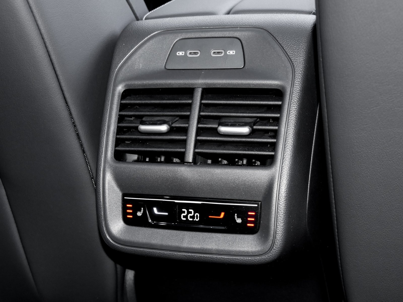 Volkswagen Passat Variant 1.5 eHybrid Elegance NEUES MODELL