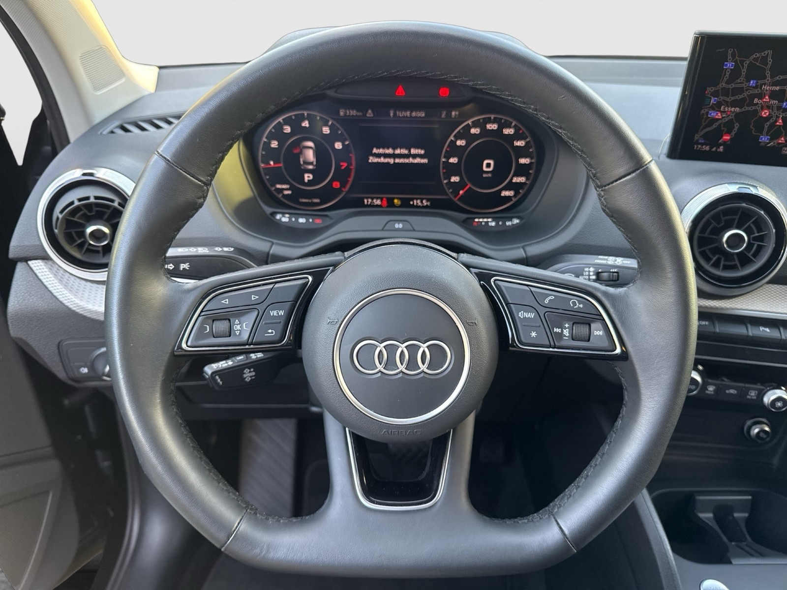 Audi Q2 35 advanced BLACKPAK KAMERA eKLAPPE NAVI+