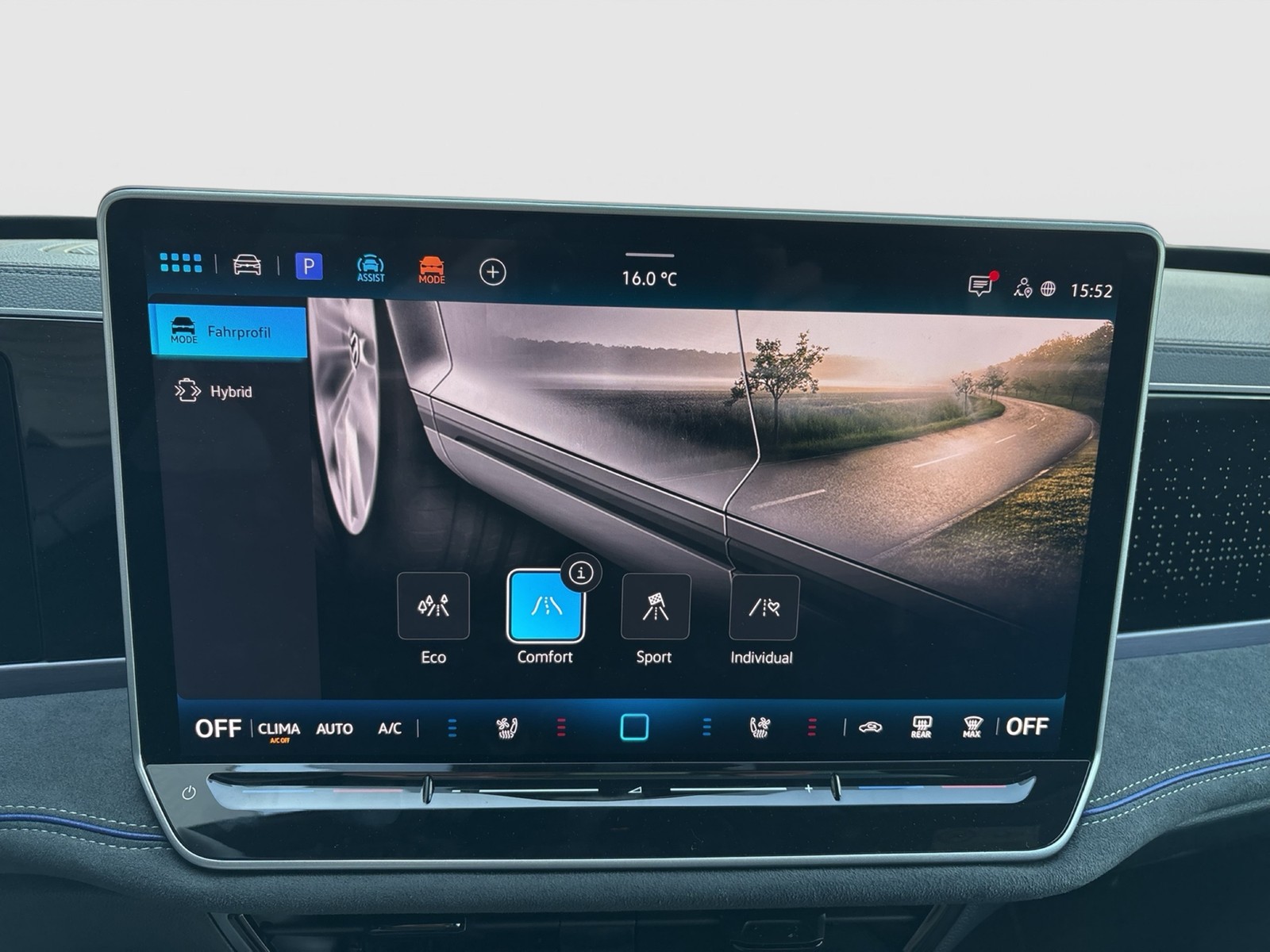 Volkswagen Passat Variant 1.5 HYBRID R-LINE LEDER PANO LM19