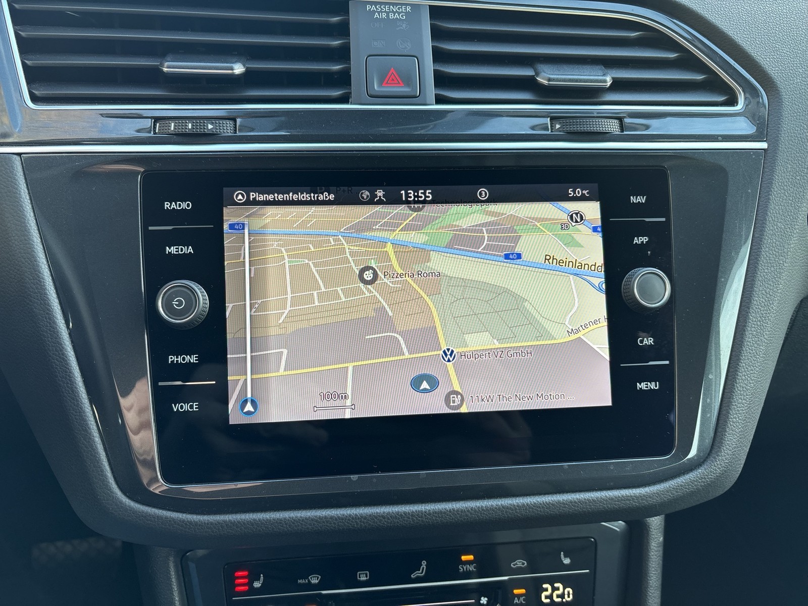 Volkswagen Tiguan 2.0 LIFE KAMERA ACC LM17 NAVI SITZHEIZ.