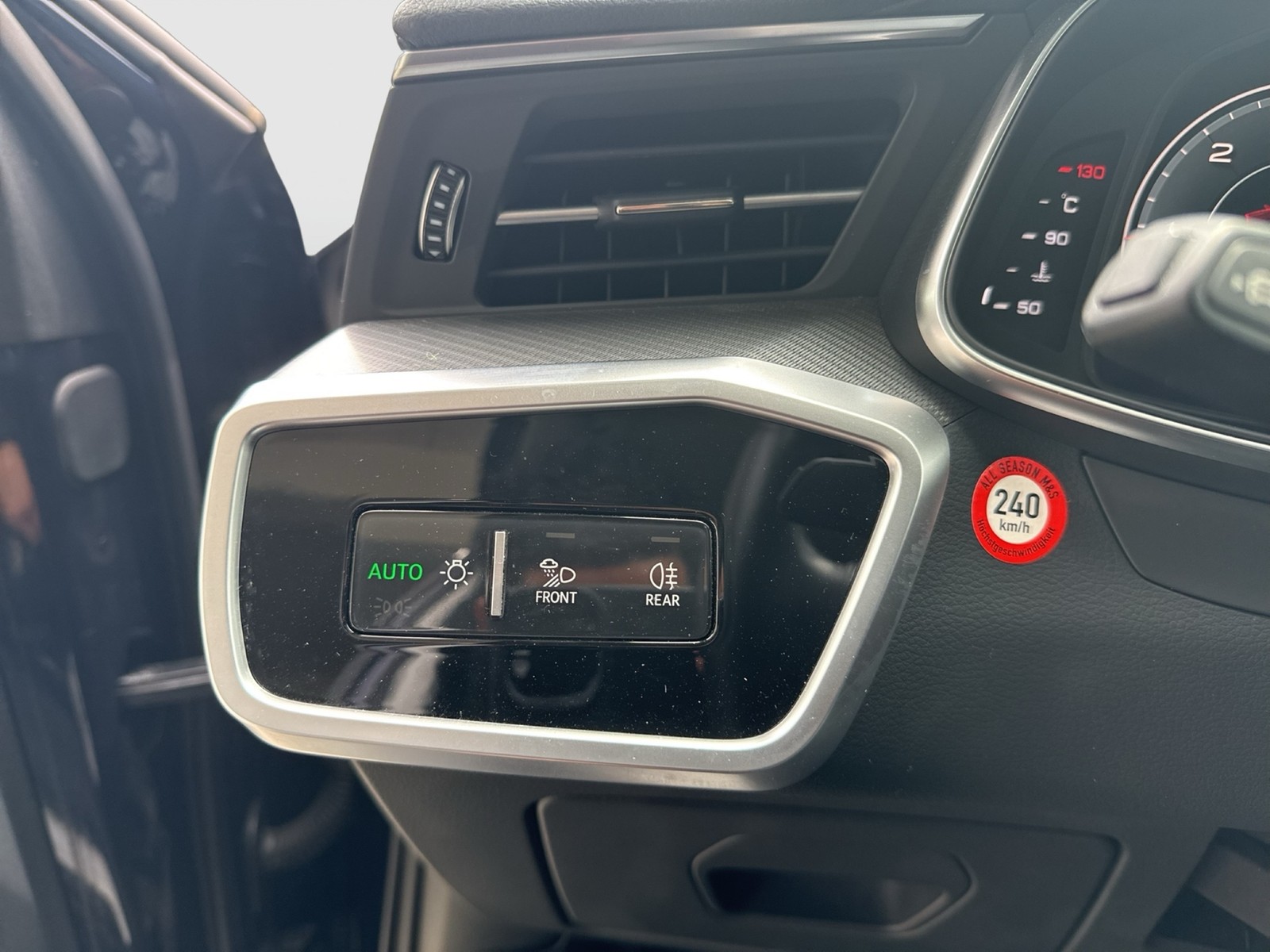 Audi A6 Avant 40 quattro CAM ACC LM19 E-KLAPPE NAVI+