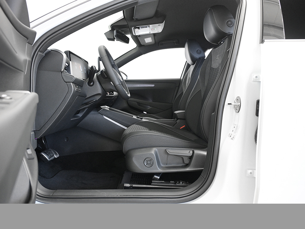 Volkswagen T-Roc 1.5 R-LINE DSG