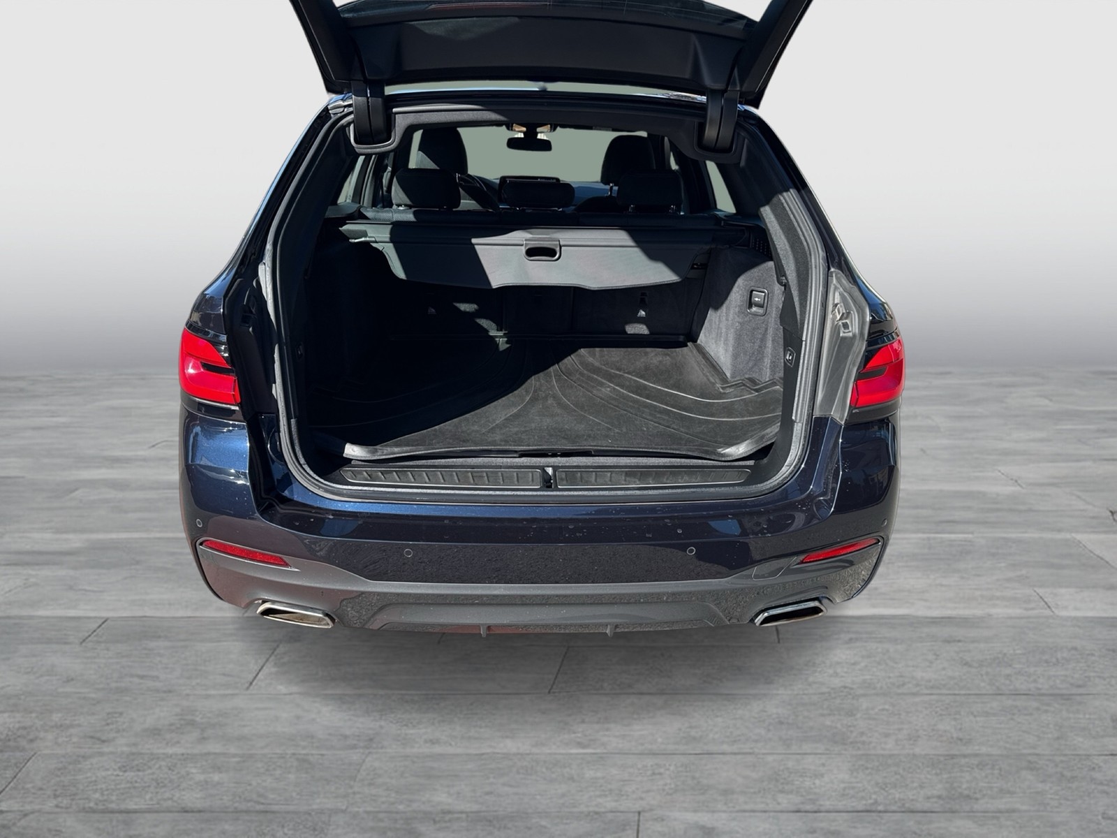 BMW 530d Touring M Sport 4X4 KAMERA HEADUP CARPLAY