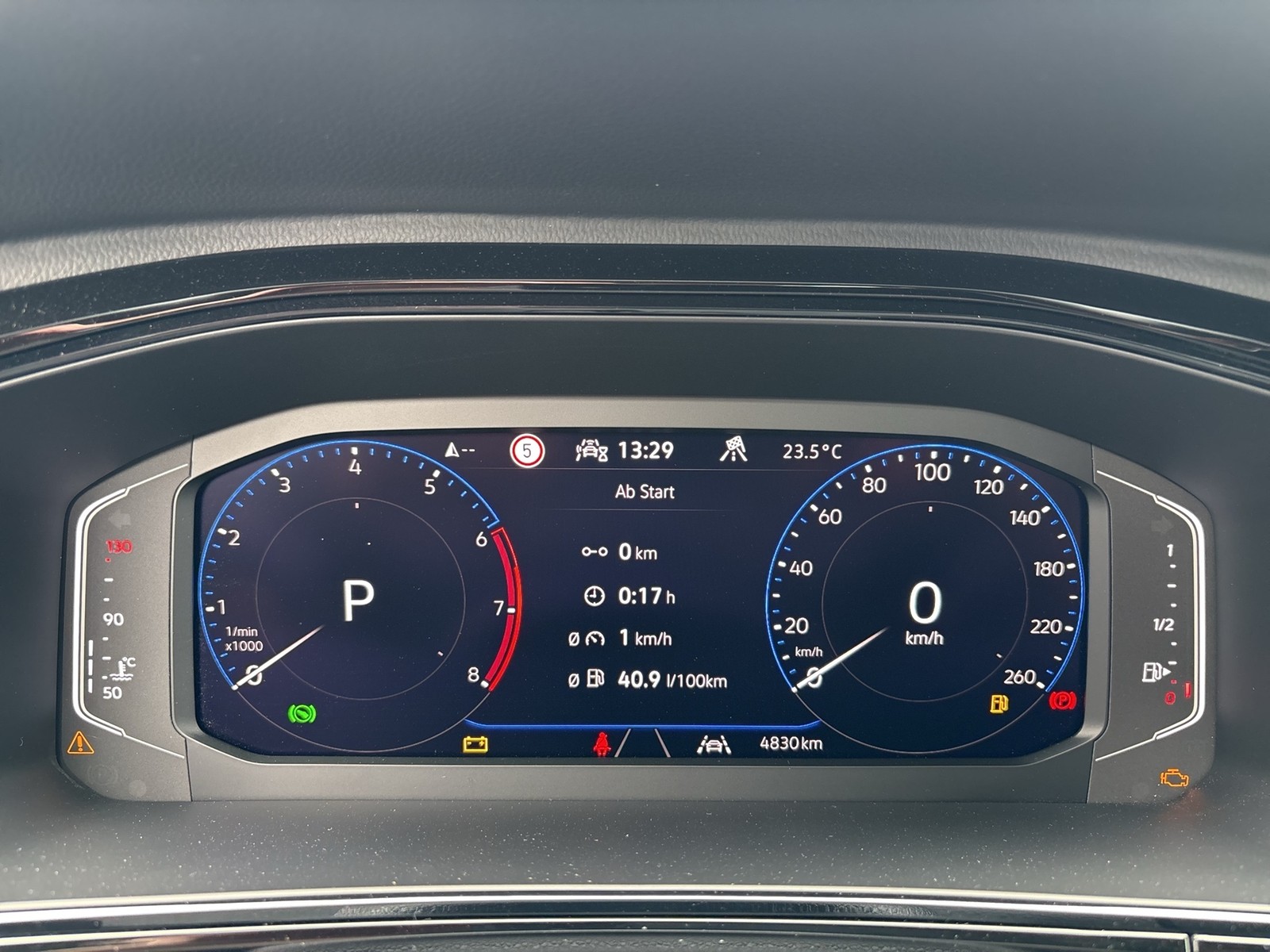Volkswagen T-Roc Cabriolet 1.5 R-LINE EDITION KARMANN LEDER