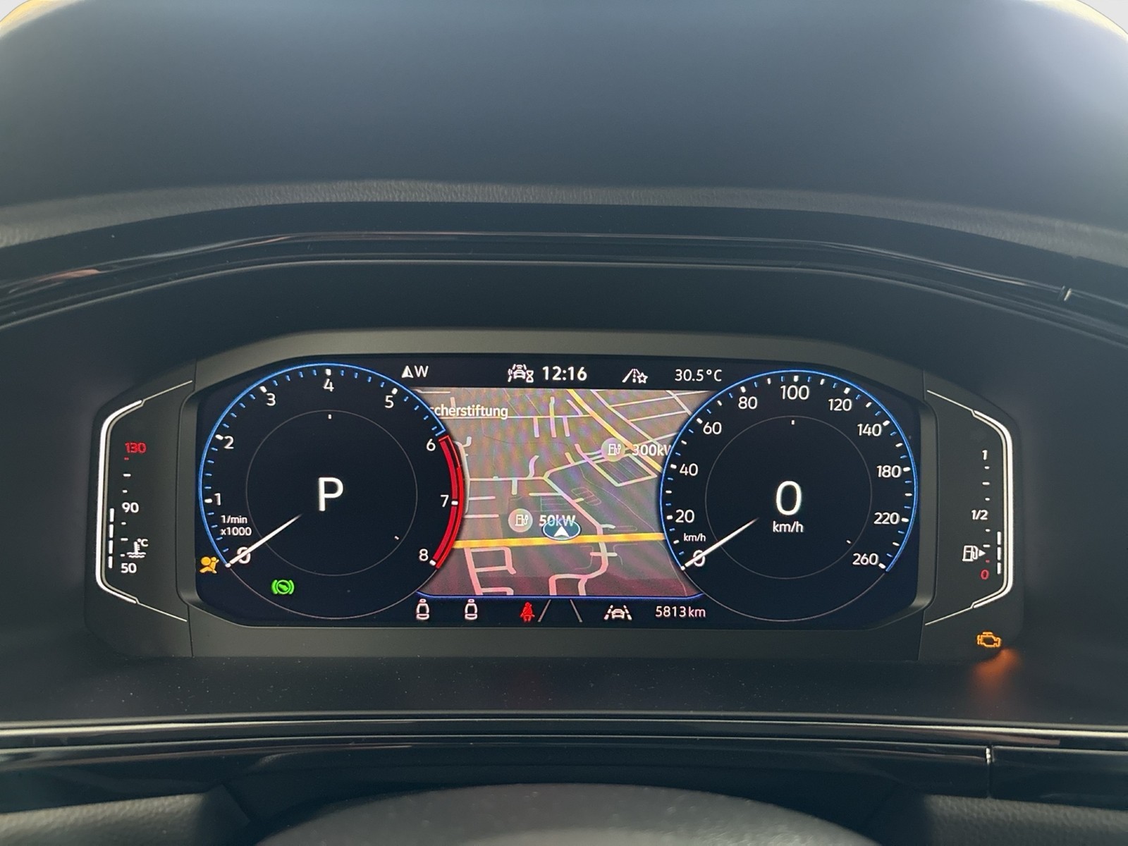 Volkswagen T-Roc Cabriolet 1.5 R-LINE EDITION KARMANN LEDER
