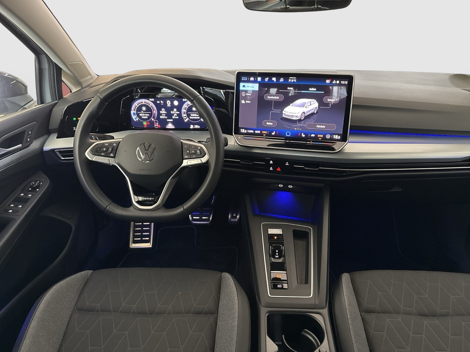 Volkswagen Golf Variant VIII 2.0 ENERGY CAM ACC CARPLAY ALU