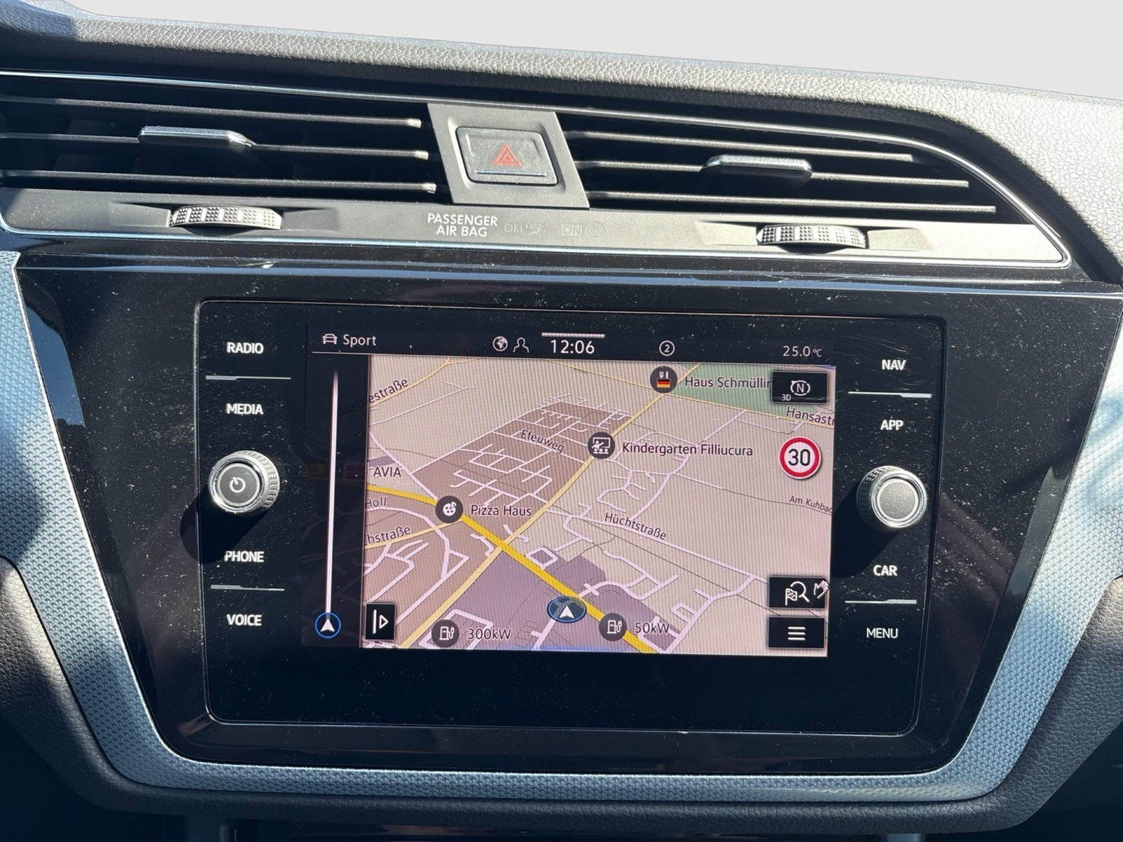 Volkswagen Touran 2.0 ENERGY 7SITZE ACC NAVI ALU CARPLAY