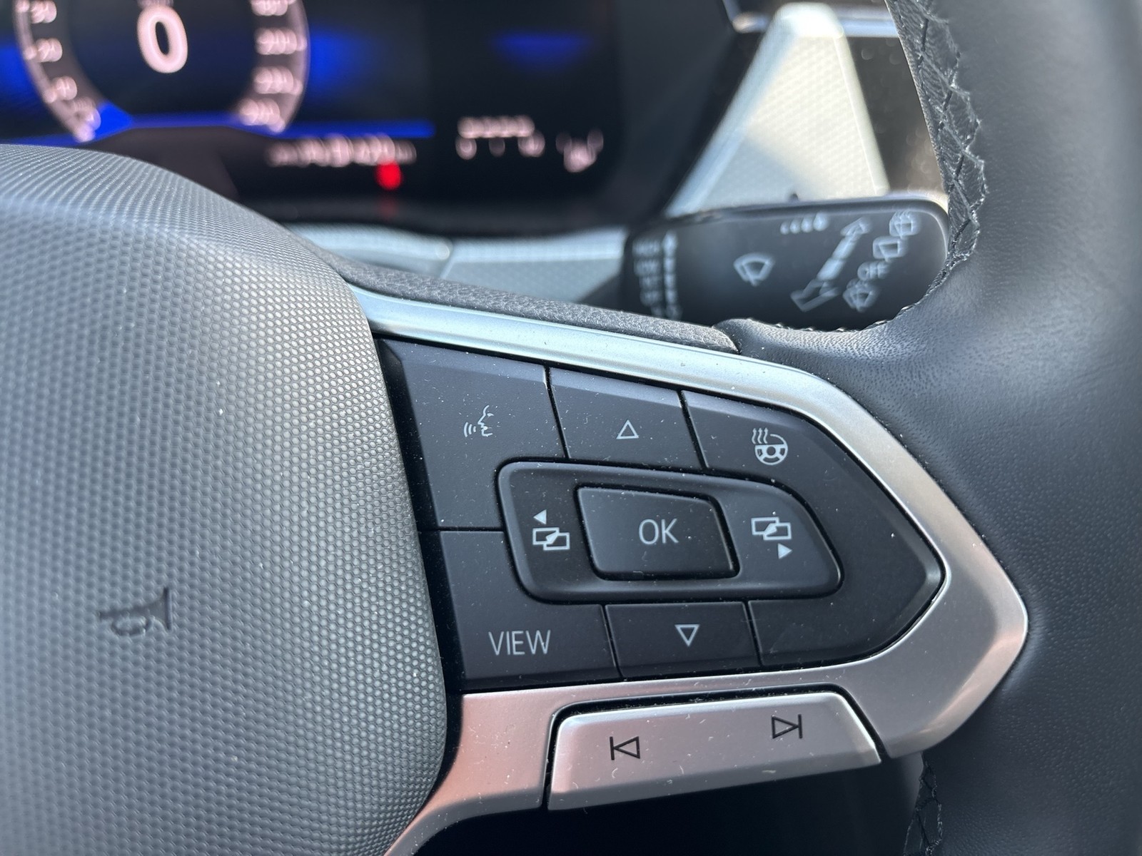 Volkswagen Touran 2.0 ENERGY 7SITZE ACC NAVI ALU CARPLAY
