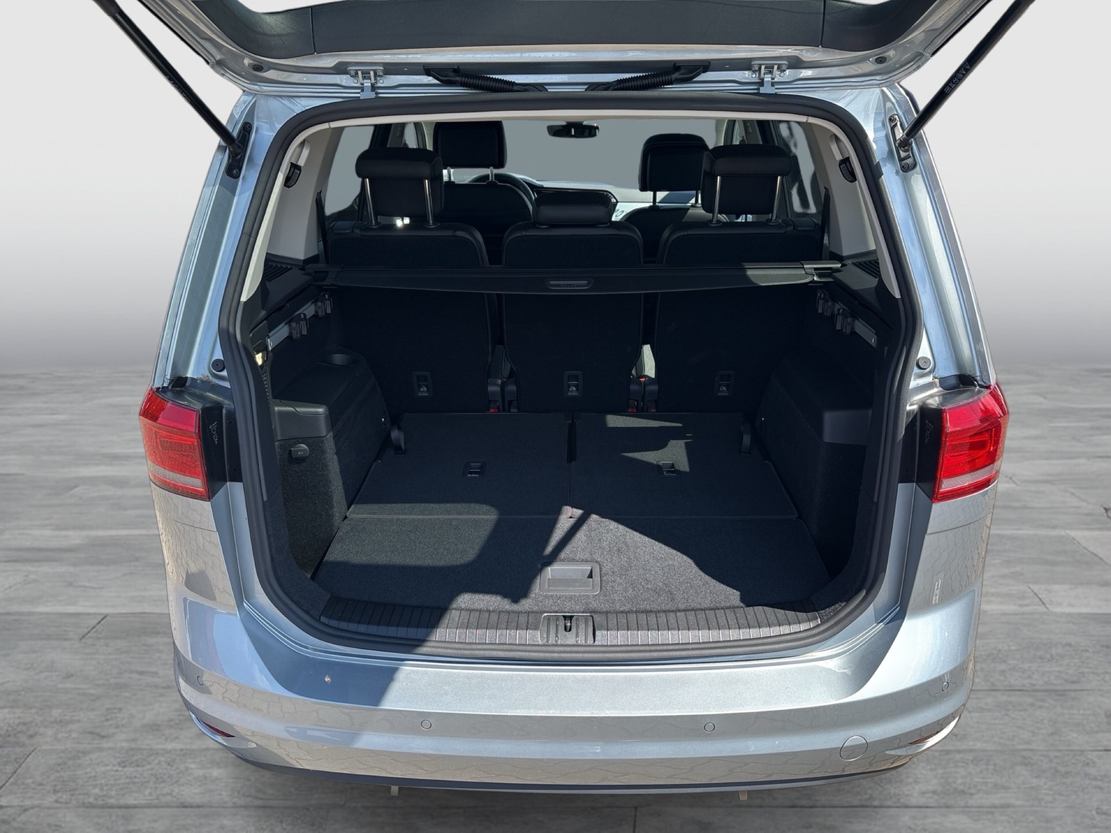 Volkswagen Touran 2.0 ENERGY 7SITZE ACC NAVI ALU CARPLAY
