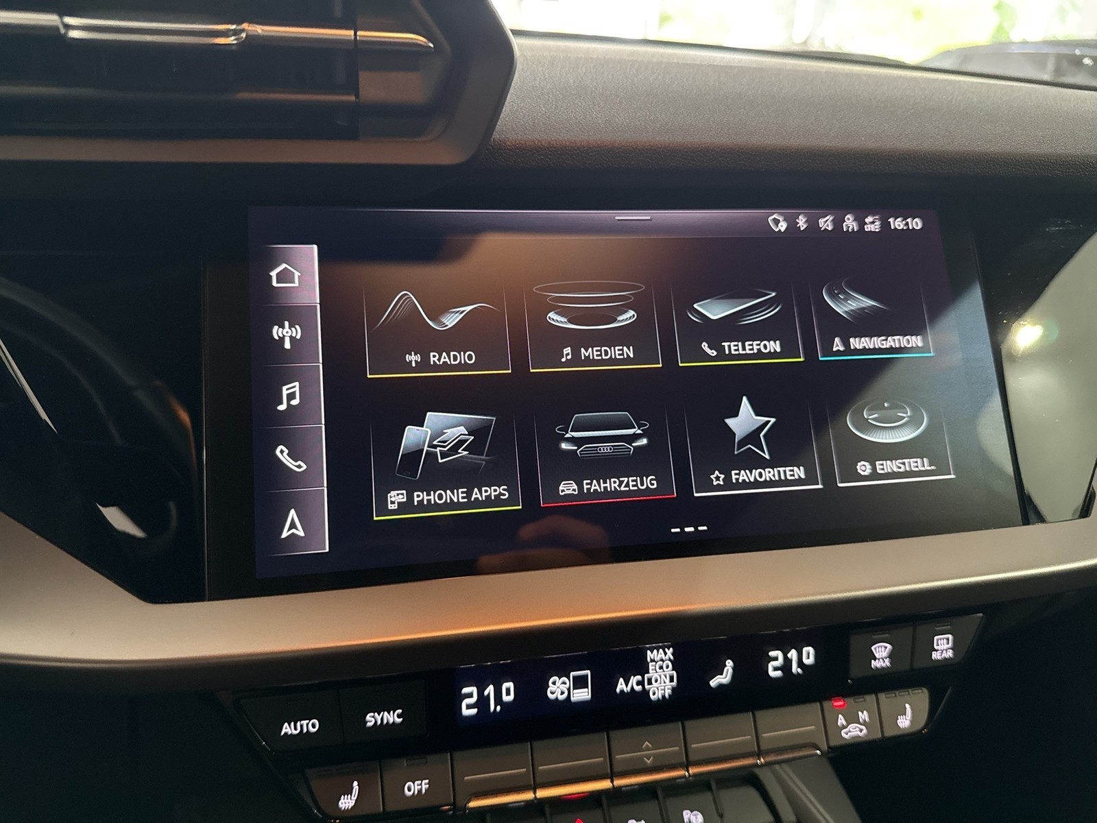 Audi A3 Sportback 30 advanced AHK CARPLAY LM17 SITZHZ