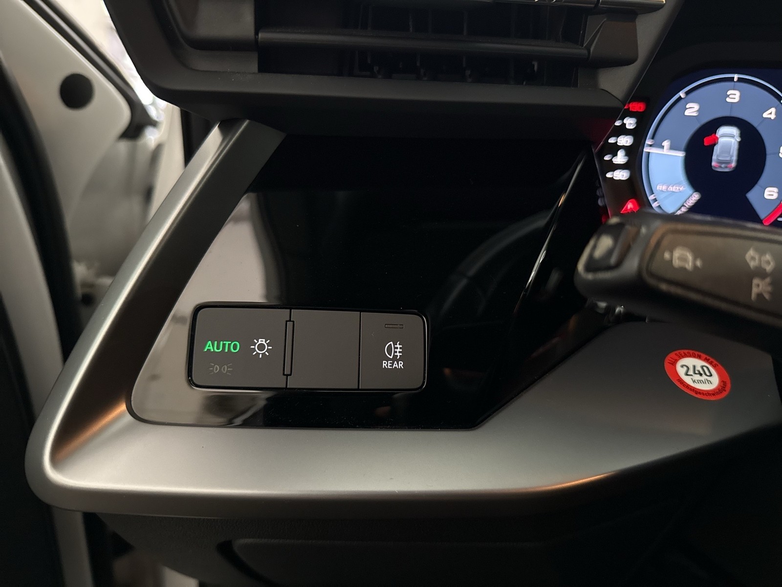 Audi A3 Sportback 30 advanced AHK CARPLAY LM17 SITZHZ