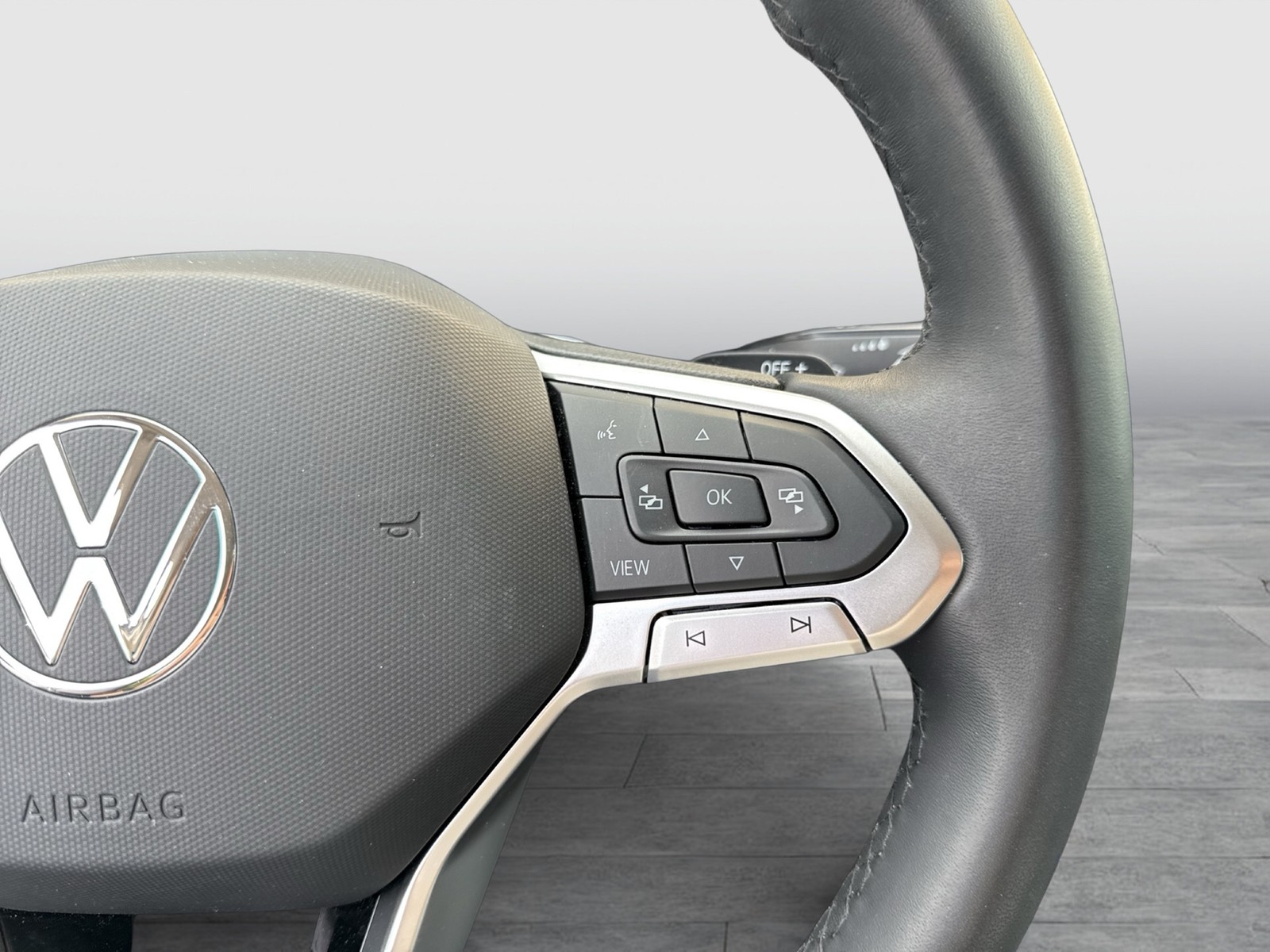 Volkswagen Taigo 1.5 GOAL CAM ACC LM17 CARPLAY SITZHEIZUNG