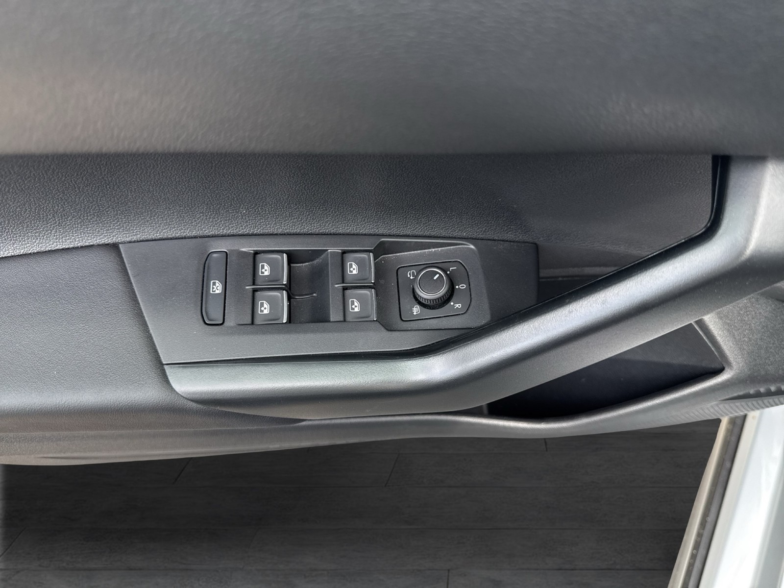 Volkswagen Taigo 1.5 GOAL CAM ACC LM17 CARPLAY SITZHEIZUNG