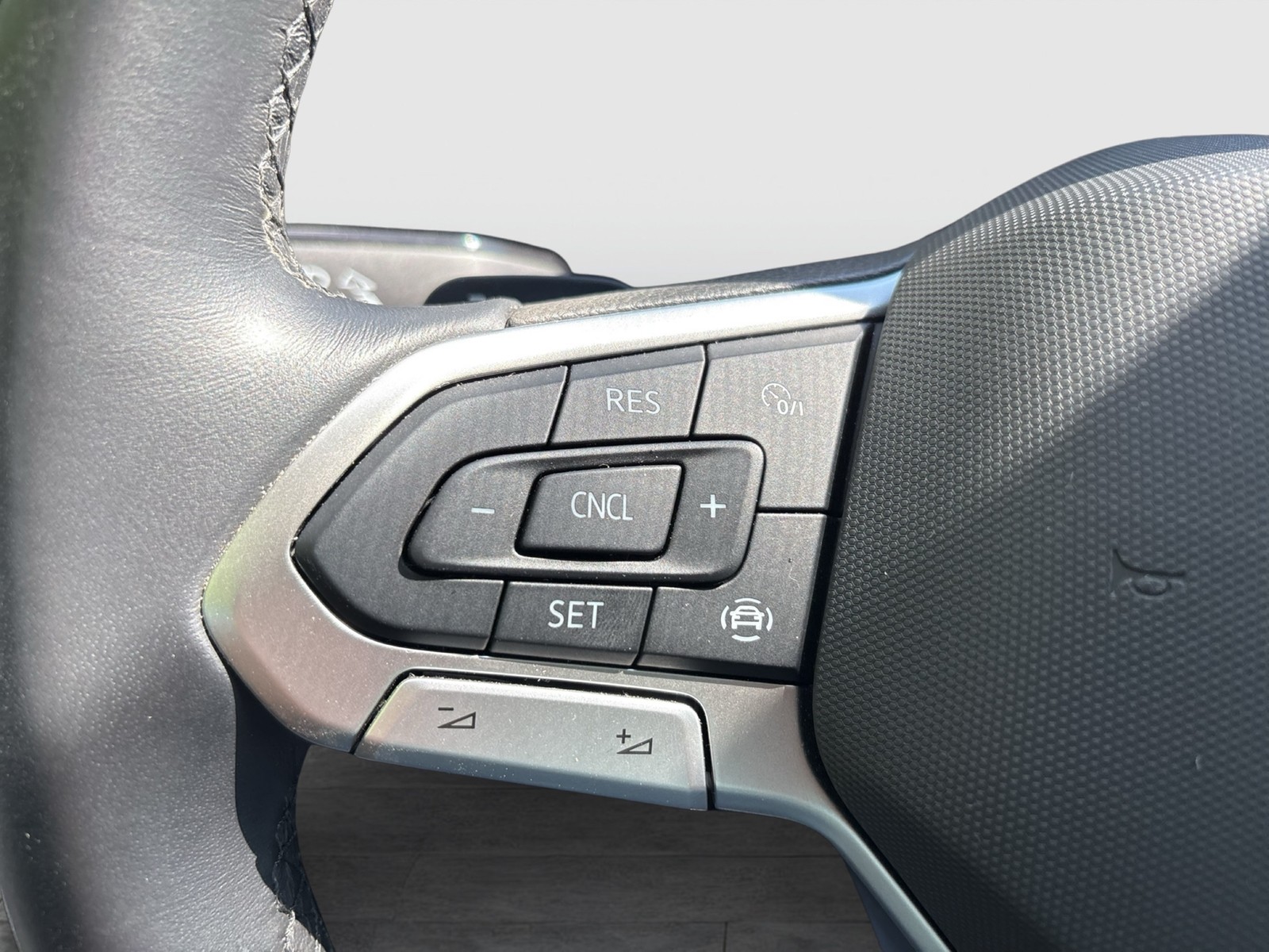 Volkswagen Taigo 1.5 LIFE AHK LM17 CARPLAY SITZHEIZUNG