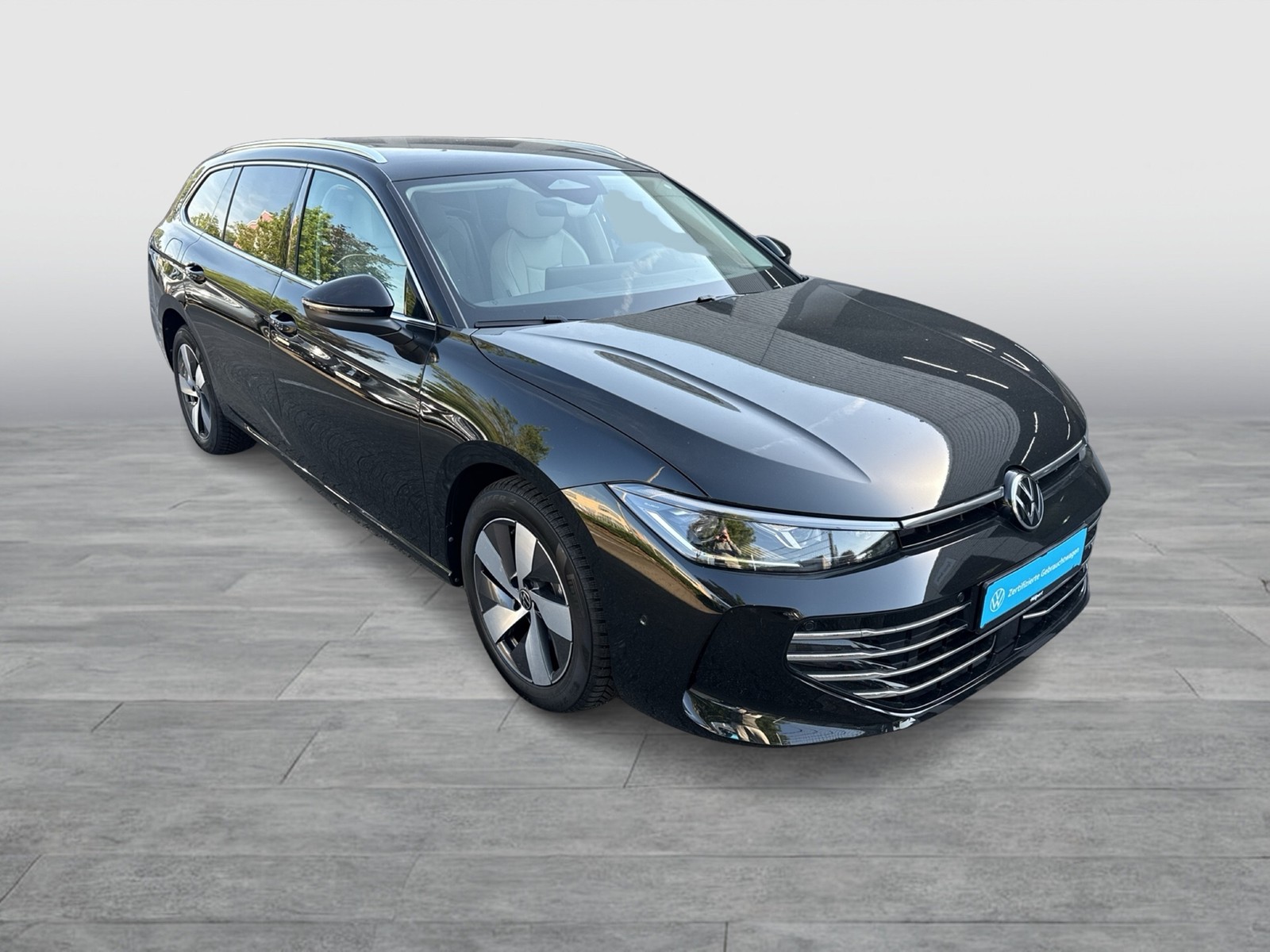 Volkswagen Passat Variant 1.5 HYBRID ELEGANCE LEDER AHK CAM