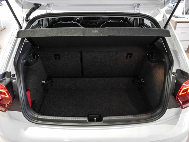 Volkswagen Polo 1.0 HIGHLINE KAMERA ALU17" NAVI SITZHEIZ.