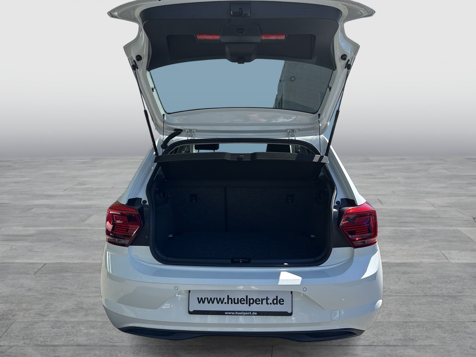 Volkswagen Polo 1.0 HIGHLINE KAMERA ALU17" NAVI SITZHEIZ.