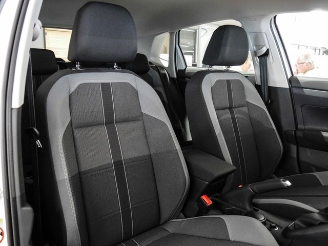 Volkswagen Polo 1.0 HIGHLINE KAMERA ALU17" NAVI SITZHEIZ.