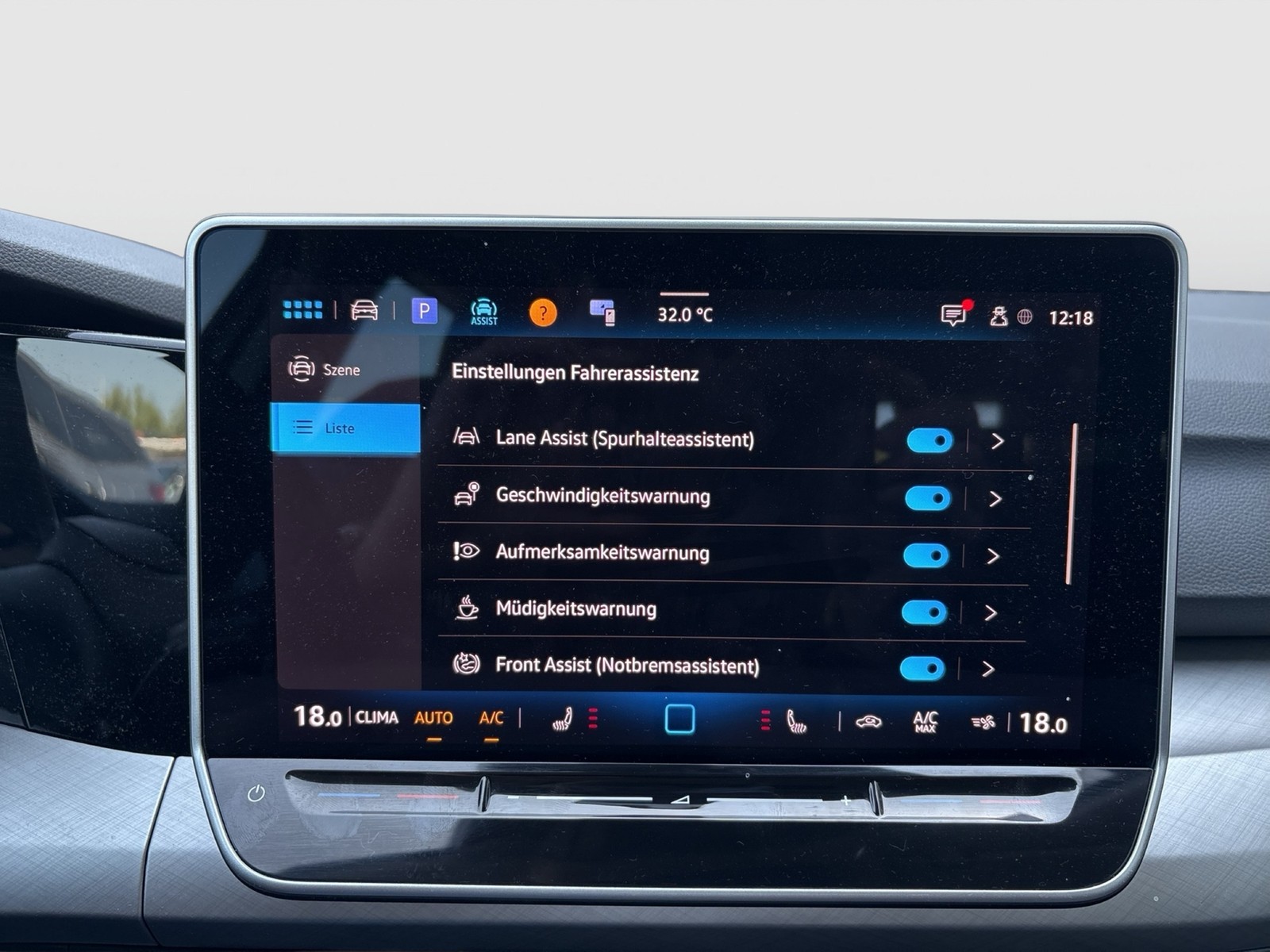 Volkswagen Golf VIII 1.5 LIFE CAM ACC CARPLAY ALU SITZHEIZ.