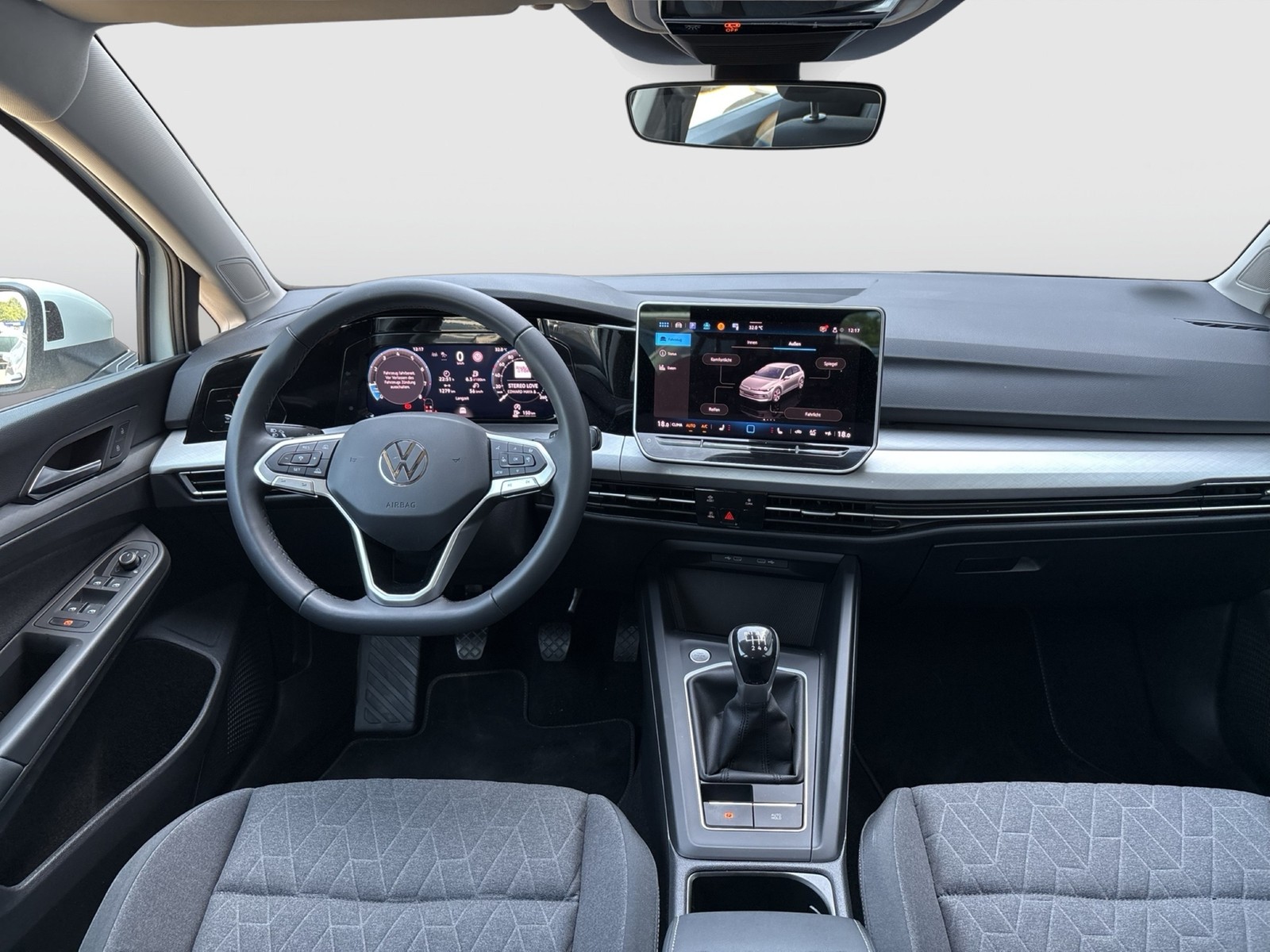 Volkswagen Golf VIII 1.5 LIFE CAM ACC CARPLAY ALU SITZHEIZ.