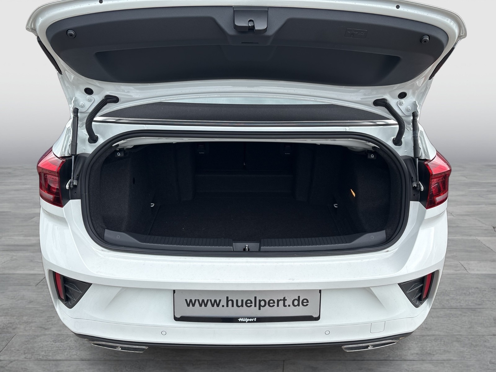 Volkswagen T-Roc Cabriolet 1.5 R-LINE CAM ACC LM17 NAVI
