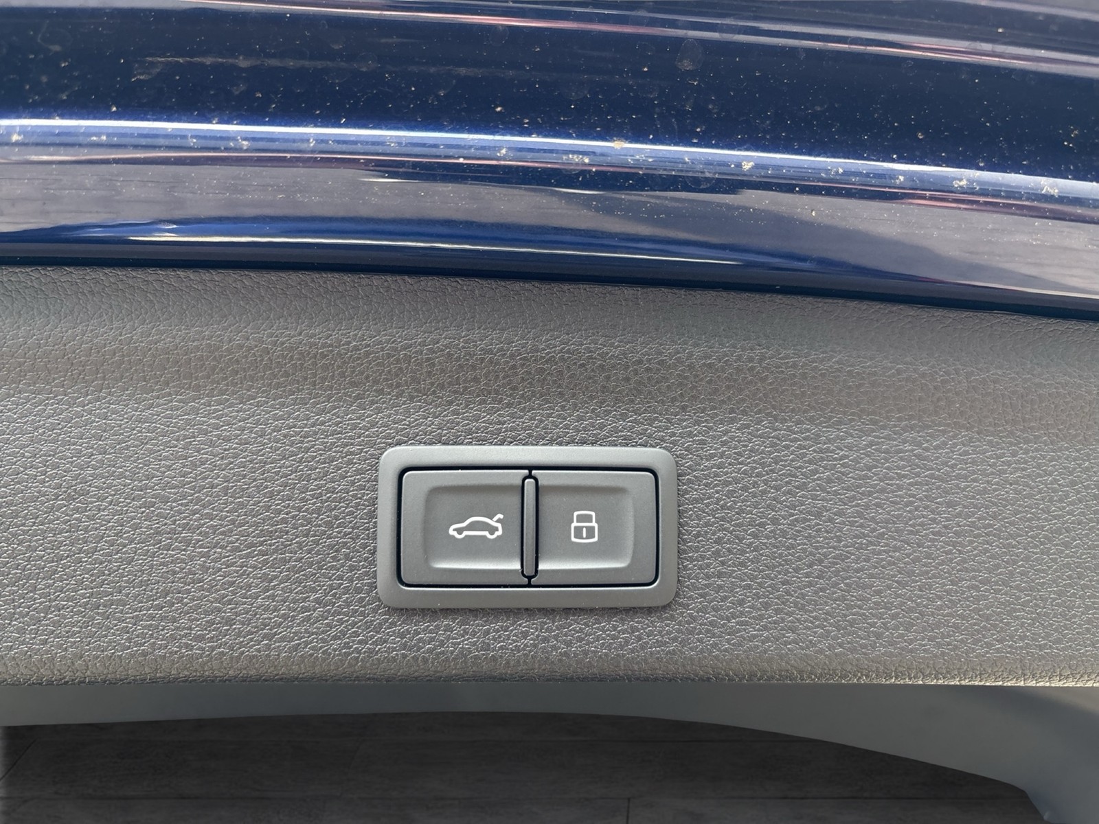 Audi Q3 35 S LINE AHK ACC LM18 E-KLAPPE NAVI+ SITZHZ.