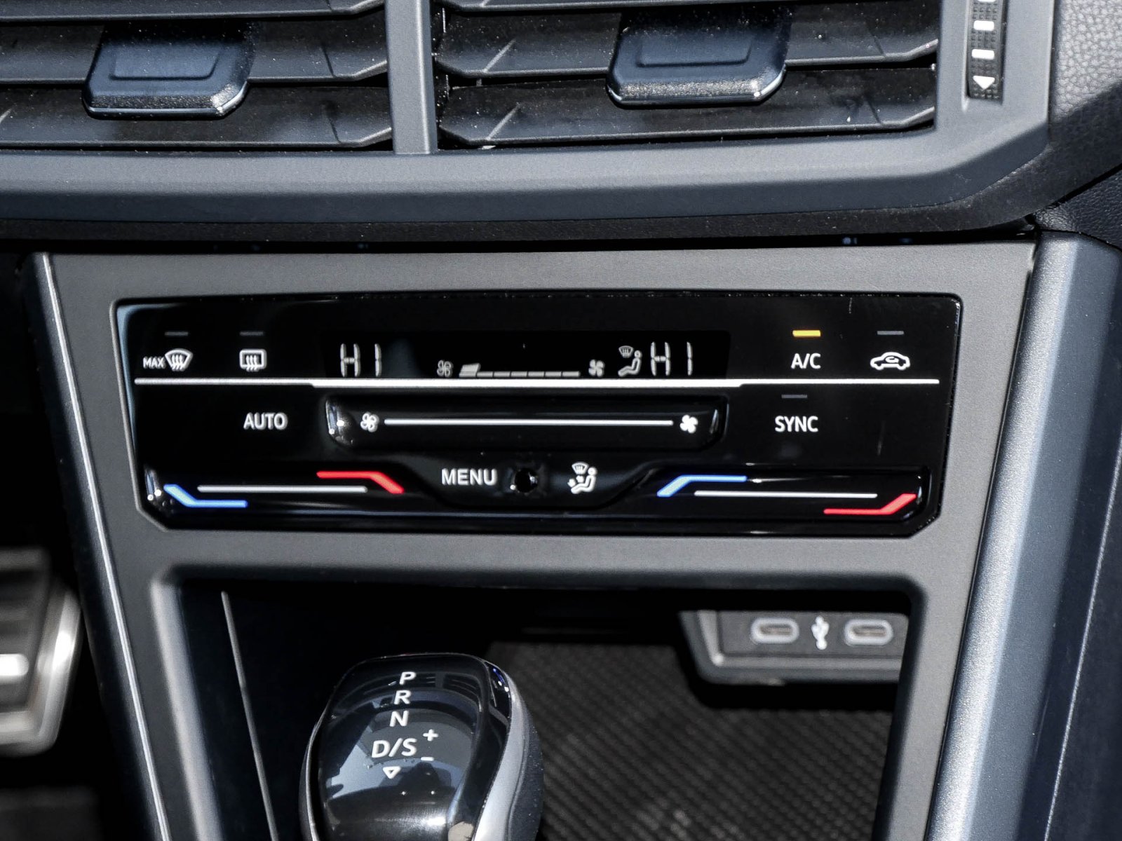 Volkswagen Polo 1.0 R-LINE CAM ACC ALU LED SITZHEIZUNG