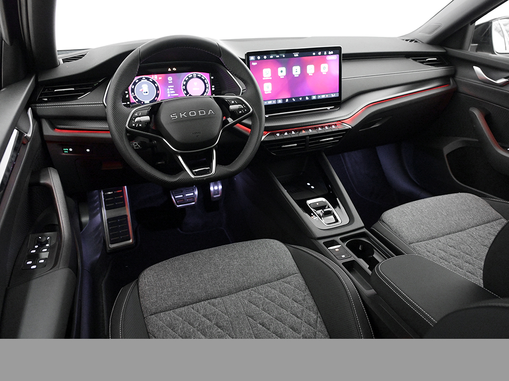 Skoda Octavia Combi 1.5 e-TEC SPORTLINE CAM ACC LM18