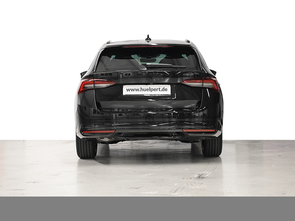 Skoda Octavia Combi 1.5 e-TEC SPORTLINE CAM ACC LM18
