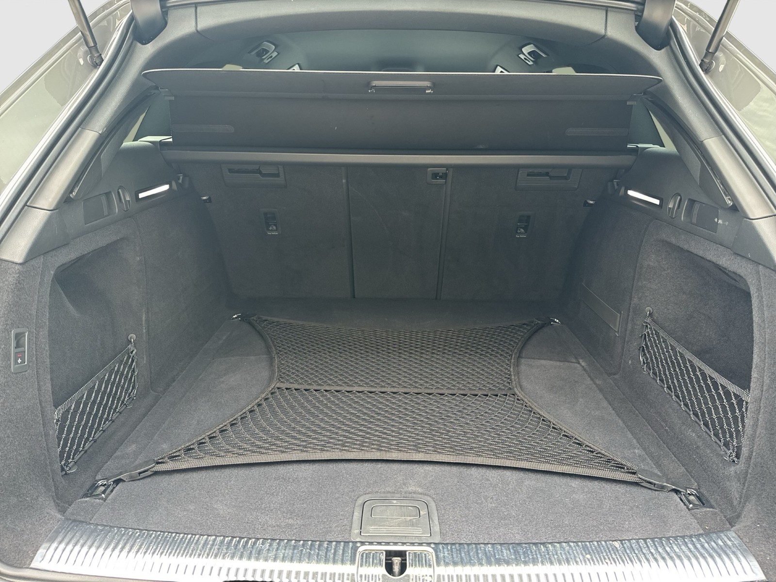 Audi RS4 Avant Qu. ALU20" BLACKPAK B&O KAMERA eSITZE