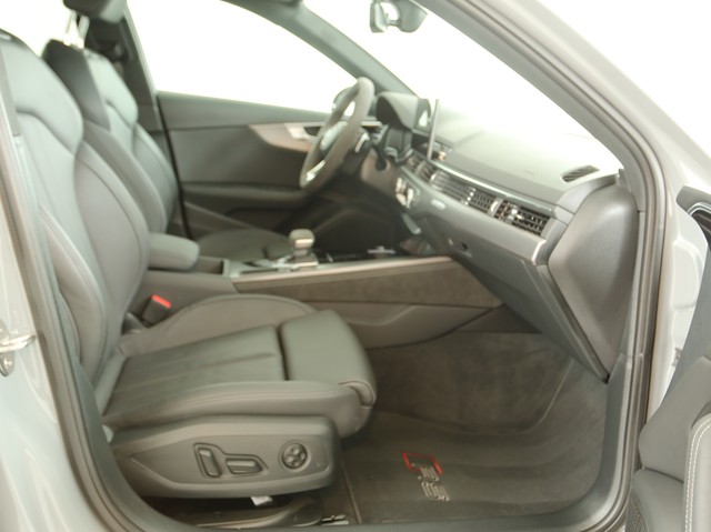Audi RS4 Avant Qu. ALU20" BLACKPAK B&O KAMERA eSITZE
