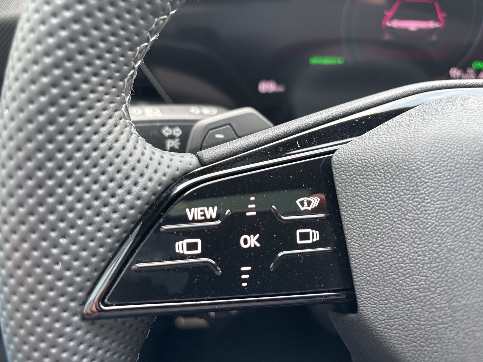 Audi A6 e-tron Avant quattro S LINE PANO B&O AHK LM21