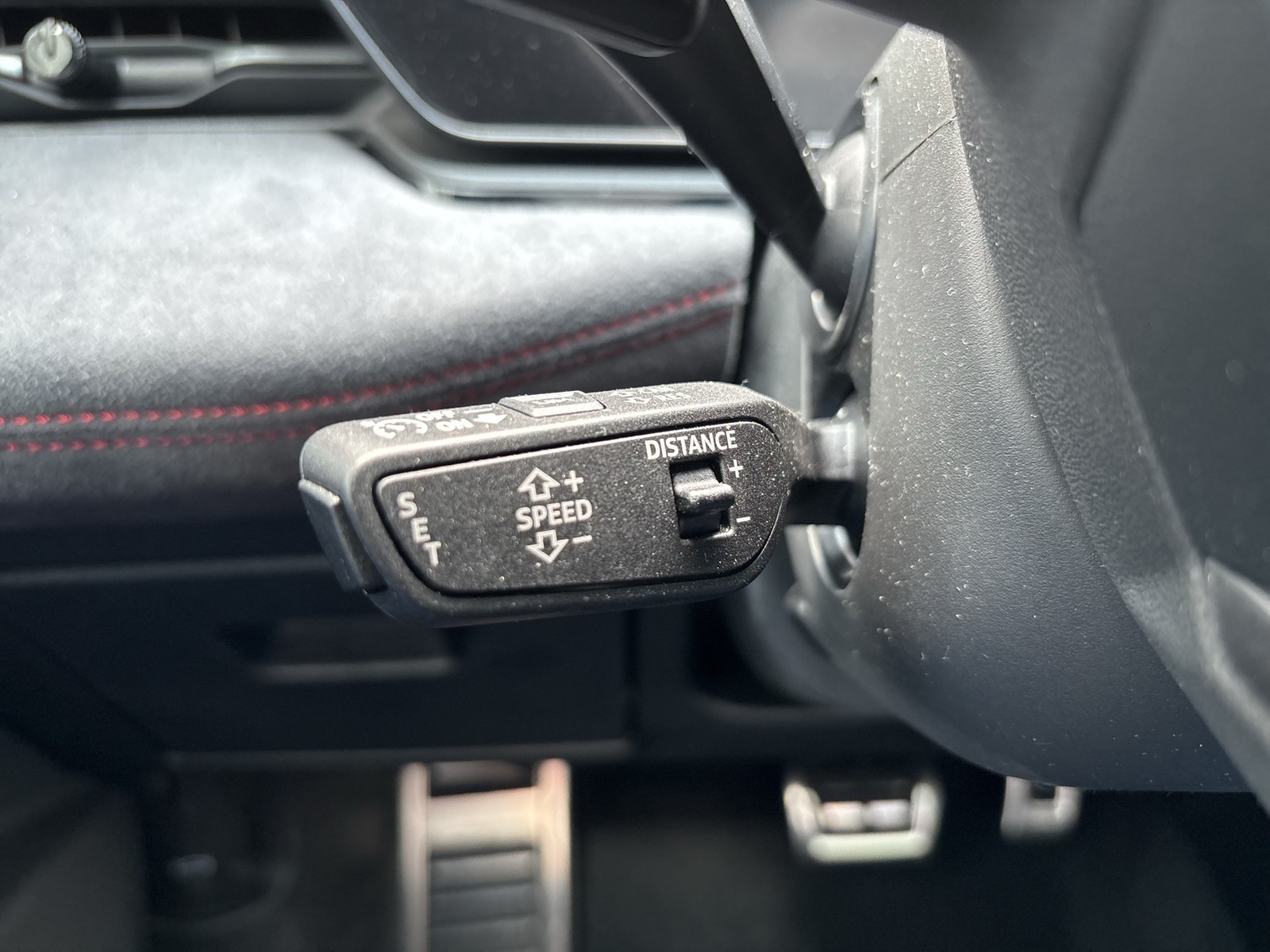 Audi A6 e-tron Avant quattro S LINE PANO B&O AHK LM21