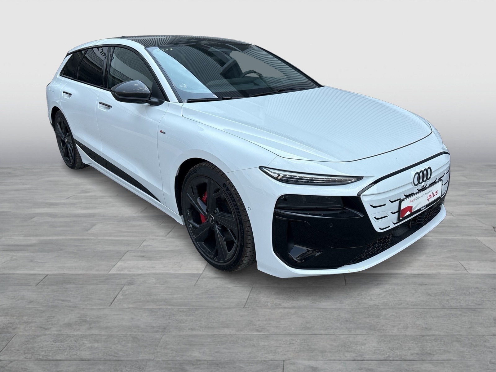 Audi A6 e-tron Avant quattro S LINE PANO B&O AHK LM21