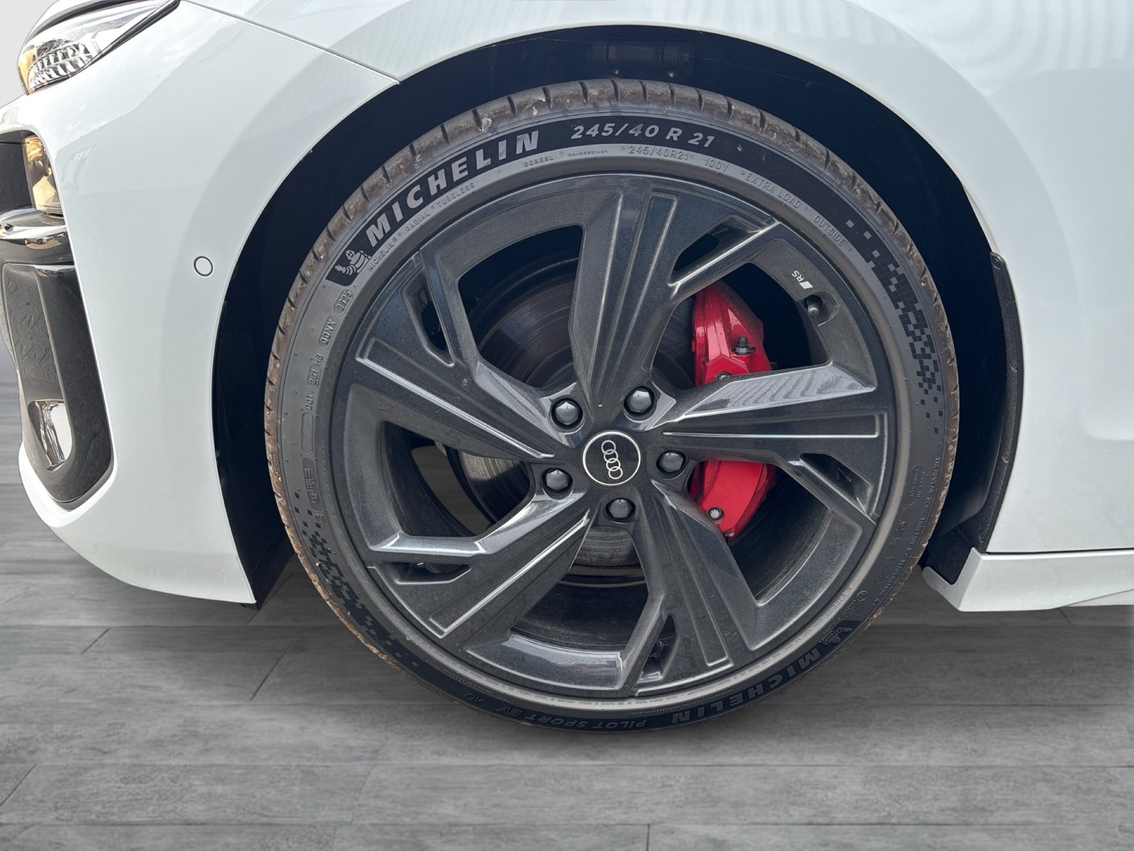 Audi A6 e-tron Avant quattro S LINE PANO B&O AHK LM21
